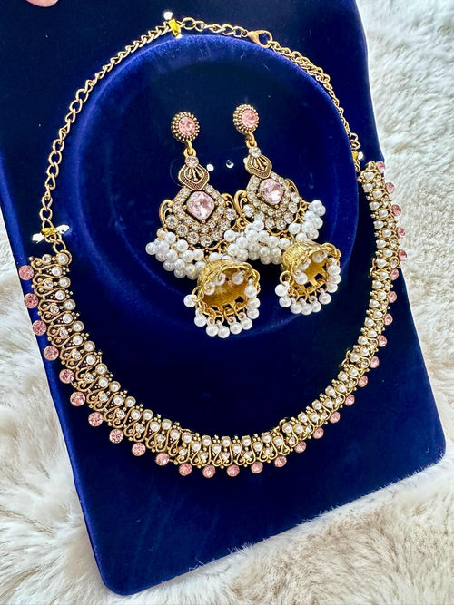 Beautiful Necklace and Earring Set